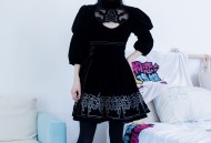 物恋传媒 No.2042 茯苓 -樱花覆盖地面/(240P)