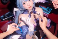 花铃 - 知更鸟/(18P)