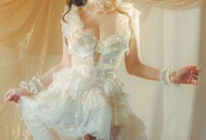 Ely_eee (ElyEE子) - Red panda~Lingerie 小熊貓古典蕾絲/(25P)