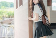 [秀人XiuRen] 2024.08.01 No.8948 拍黄瓜girl/(81P)