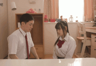 黒巣ガタリ：《女友妈妈症候群》眼镜版 有漫改真人版